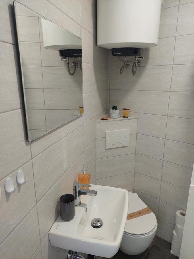 פיראן Studio Cebelica מראה חיצוני תמונה